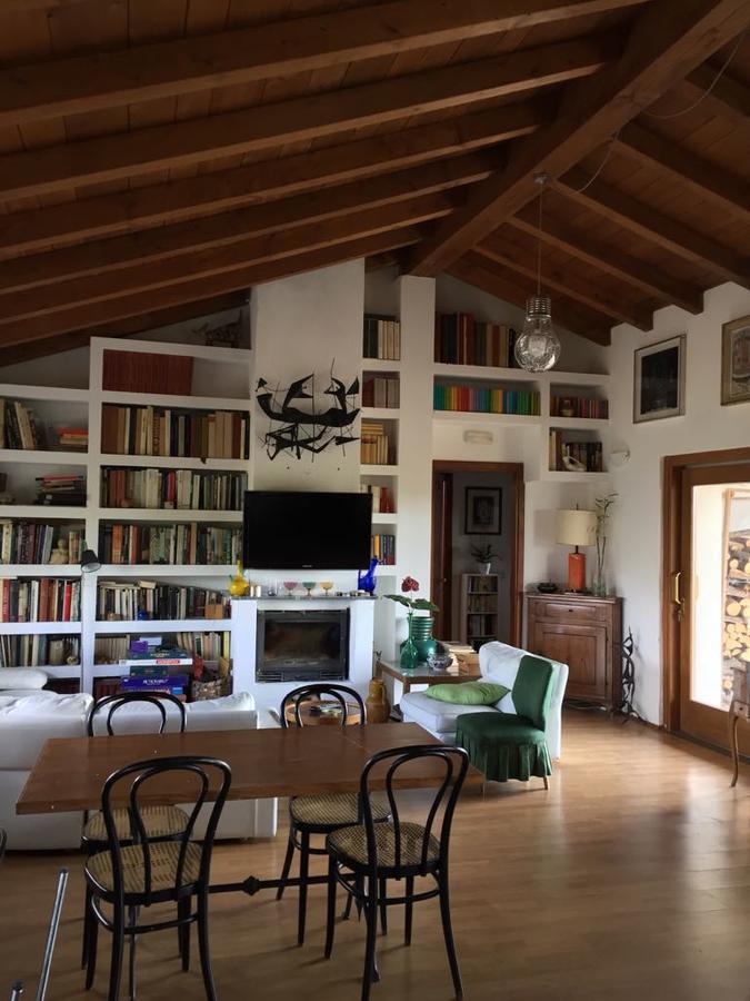 Qua Da Noi Villa Варци Екстериор снимка