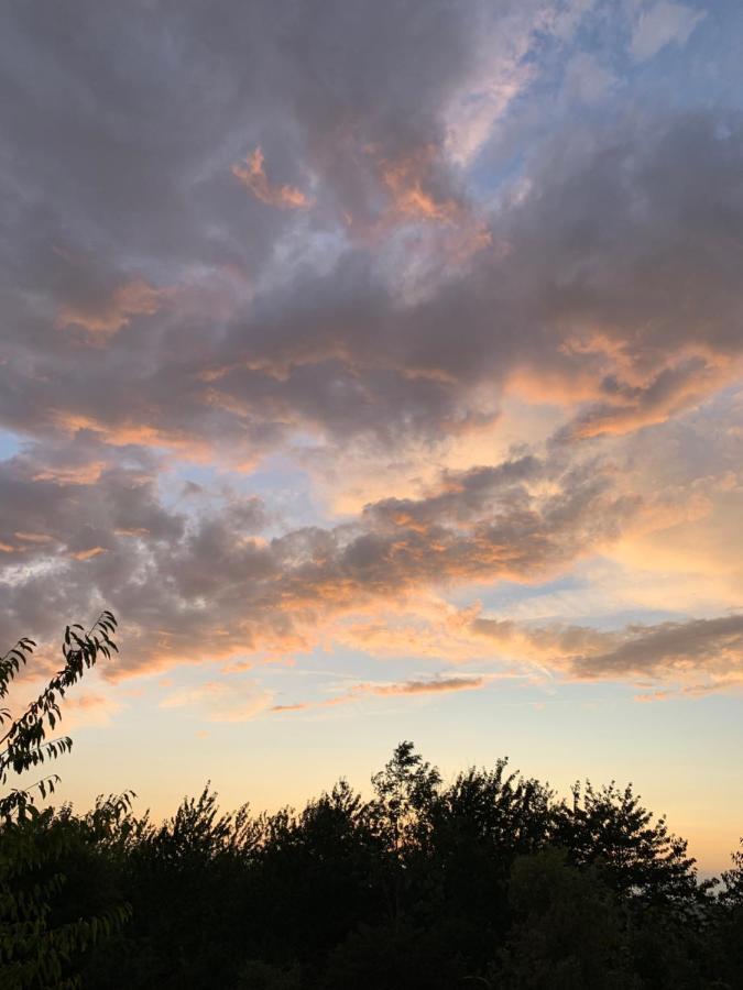 Qua Da Noi Villa Варци Екстериор снимка